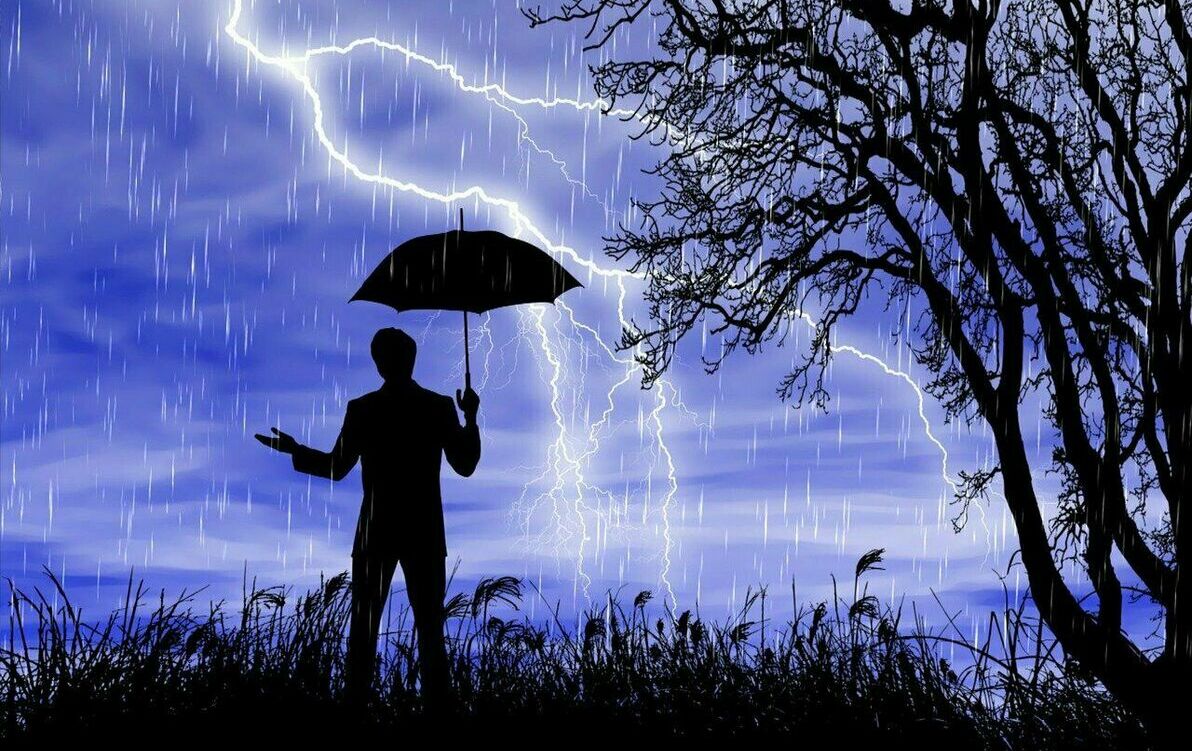 Bezpieczeństwo w czasie burz i silnych wiatrów